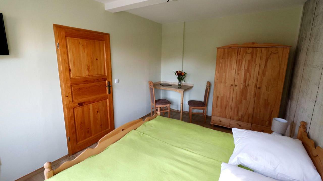 Ferienwohnung Zum Rotem Karpfen Erfurt Exteriör bild
